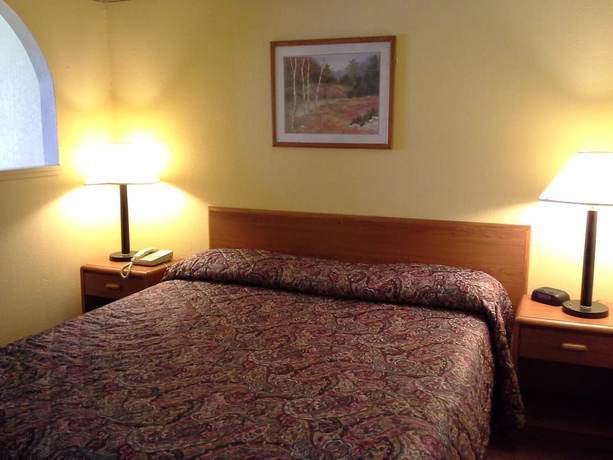 Imagen de la habitación del Hotel Economy Inn And Suites, Tulsa . Foto 16