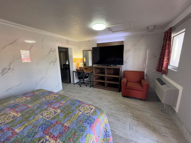 Imagen de la habitación del Hotel Economy Inn, Arcadia. Foto 2