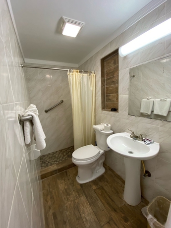 Imagen de la habitación del Hotel Economy Inn, Arcadia. Foto 12