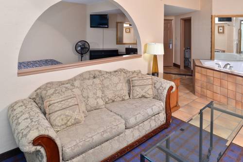 Imagen de la habitación del Hotel Economy Inn Ardmore. Foto 4