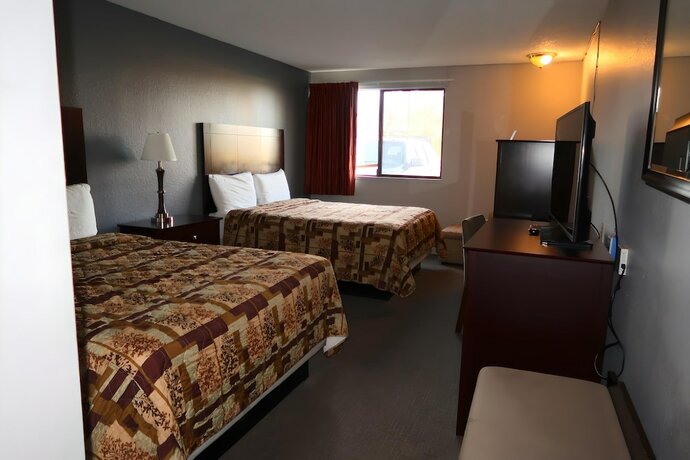 Imagen de la habitación del Hotel Economy Inn Auburn. Foto 12