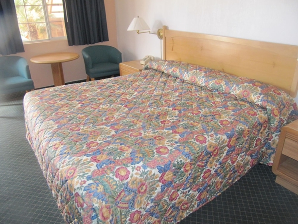Imagen de la habitación del Hotel Economy Inn Barstow. Foto 12