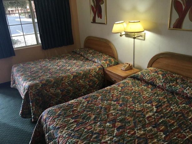 Imagen de la habitación del Hotel Economy Inn Barstow. Foto 15
