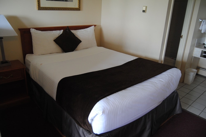 Imagen de la habitación del Hotel Economy Inn, Edmonton Ciudad. Foto 9