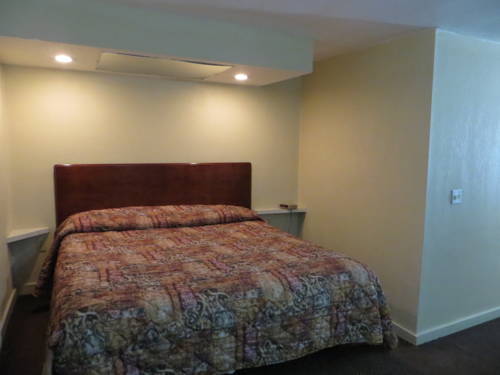 Imagen de la habitación del Hotel Economy Inn - Fort Dodge. Foto 3