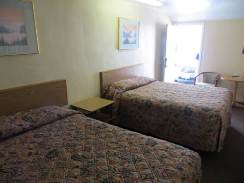 Imagen de la habitación del Hotel Economy Inn - Fort Dodge. Foto 4