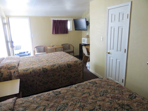 Imagen de la habitación del Hotel Economy Inn - Fort Dodge. Foto 6