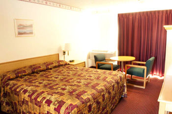 Imagen de la habitación del Hotel Economy Inn, Fresno. Foto 7