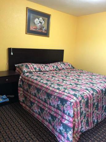 Imagen de la habitación del Hotel Economy Inn, Gonzales. Foto 7