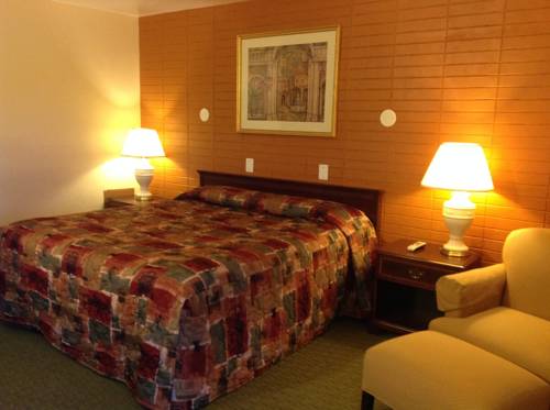 Imagen de la habitación del Hotel Economy Inn - Granite City. Foto 8