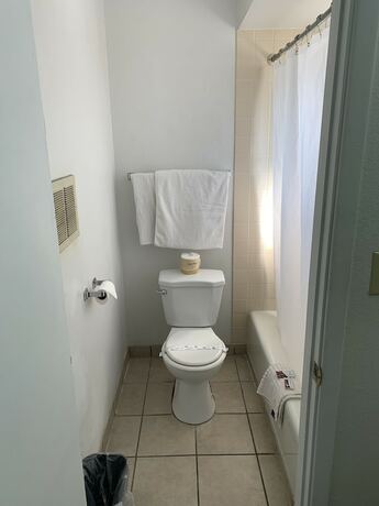 Imagen general del Hotel Economy Inn, Kingman. Foto 9