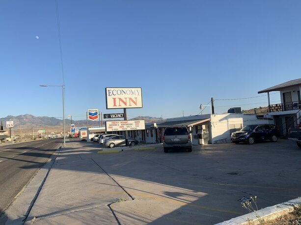 Imagen general del Hotel Economy Inn, Kingman. Foto 12