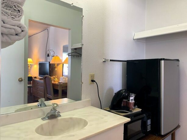Imagen general del Hotel Economy Inn, Kingman. Foto 13