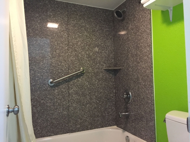 Imagen de la habitación del Hotel Economy Inn, Livingston. Foto 7