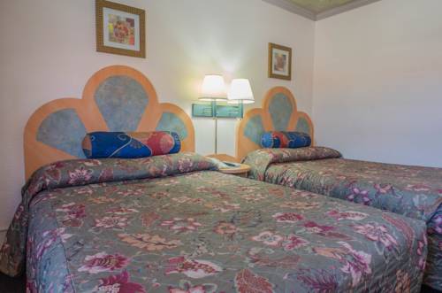 Imagen de la habitación del Hotel Economy Inn, Los Banos. Foto 2