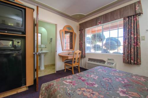Imagen de la habitación del Hotel Economy Inn, Los Banos. Foto 4