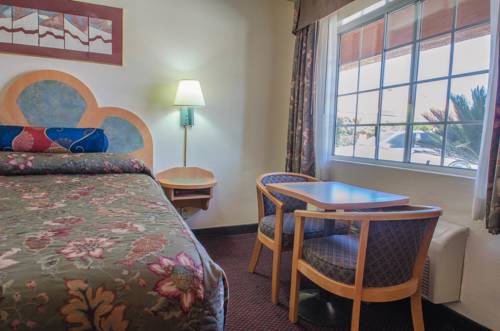 Imagen de la habitación del Hotel Economy Inn, Los Banos. Foto 6