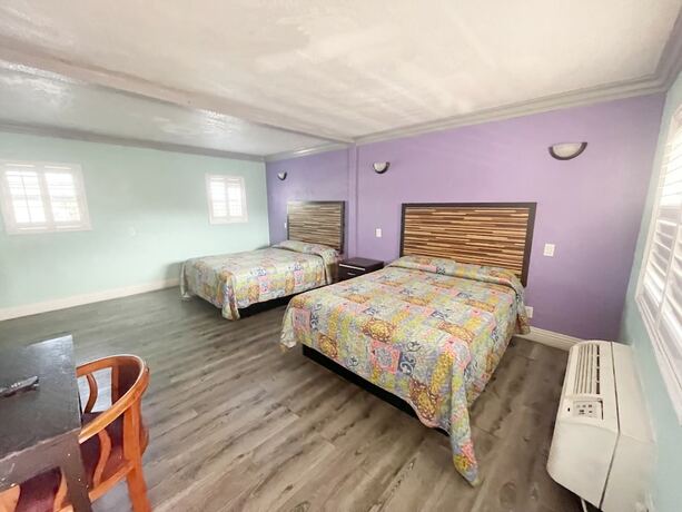Imagen de la habitación del Hotel Economy Inn, Lynwood. Foto 13