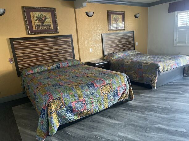 Imagen general del Hotel Economy Inn, Lynwood. Foto 7