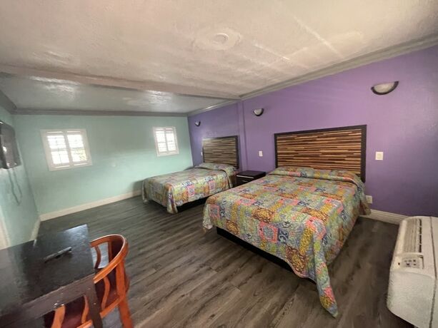 Imagen general del Hotel Economy Inn, Lynwood. Foto 12