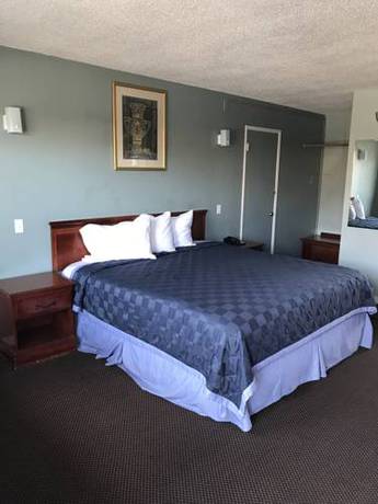 Imagen de la habitación del Hotel Economy Inn, Modesto. Foto 11