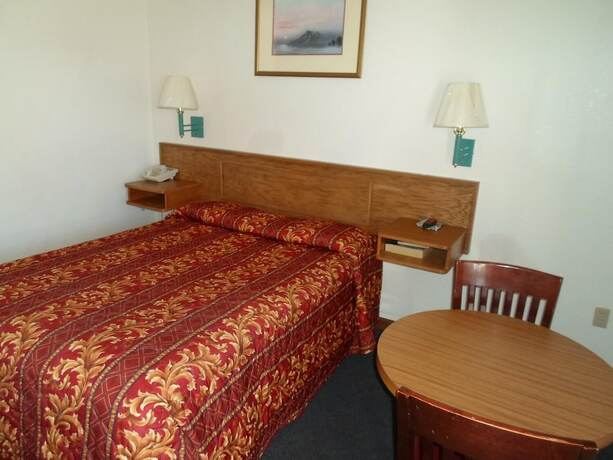 Imagen general del Hotel Economy Inn Morgan Hill. Foto 6