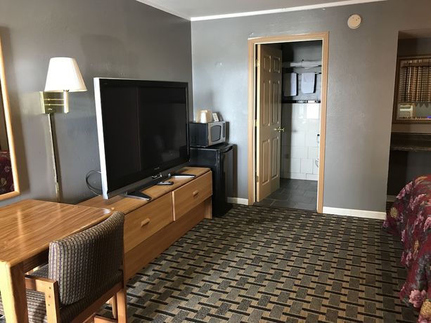 Imagen de la habitación del Hotel Economy Inn Motel, Marshalltown. Foto 5