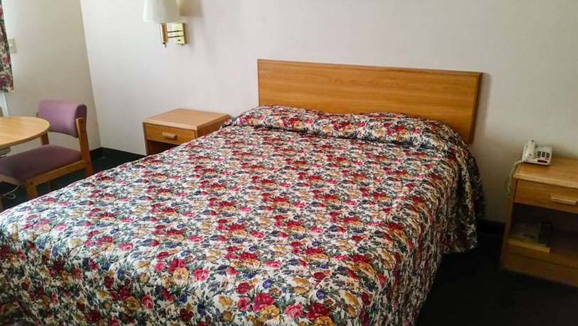 Imagen de la habitación del Hotel Economy Inn Motel Sylmar. Foto 15