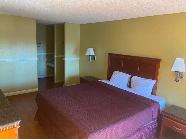 Imagen de la habitación del Hotel Economy Inn - Near National Orange Show Events Center. Foto 16