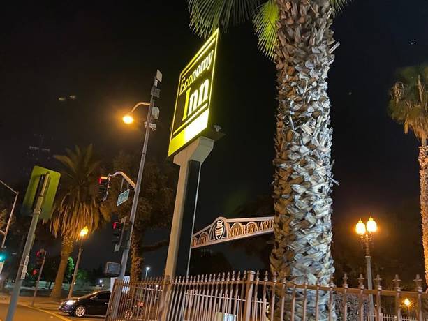 Imagen general del Hotel Economy Inn - Near National Orange Show Events Center. Foto 7