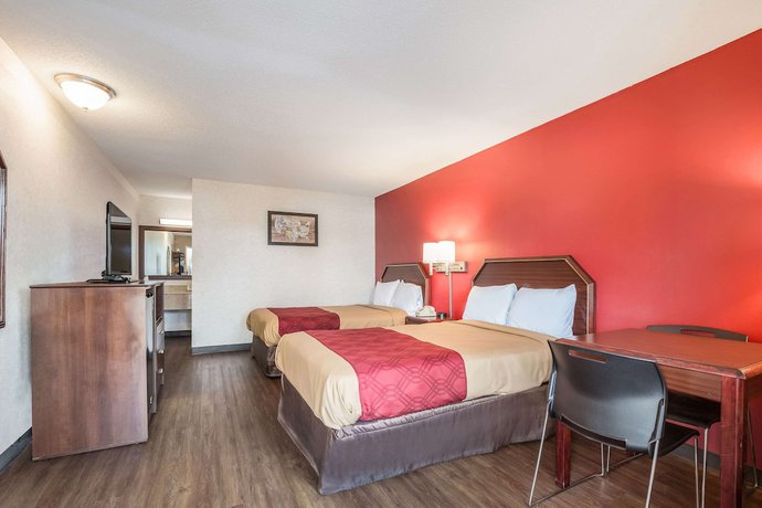 Imagen de la habitación del Hotel Economy Inn, Norge. Foto 8