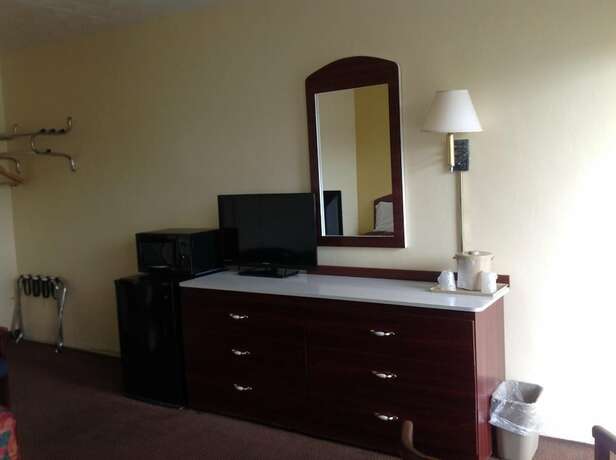 Imagen general del Hotel Economy Inn, Okeechobee. Foto 2