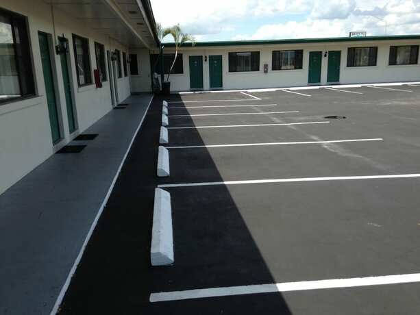 Imagen general del Hotel Economy Inn, Okeechobee. Foto 9