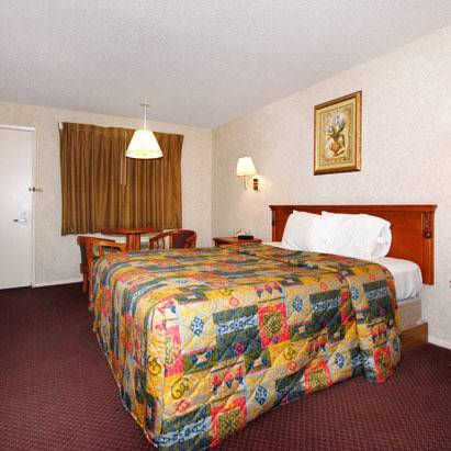 Imagen de la habitación del Hotel Economy Inn, Ontario. Foto 4