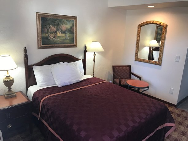 Imagen de la habitación del Hotel Economy Inn, Paso Robles. Foto 13