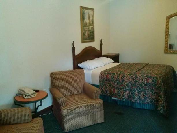 Imagen de la habitación del Hotel Economy Inn, Paso Robles. Foto 18