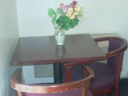 Imagen de la habitación del Hotel Economy Inn Seaside. Foto 6