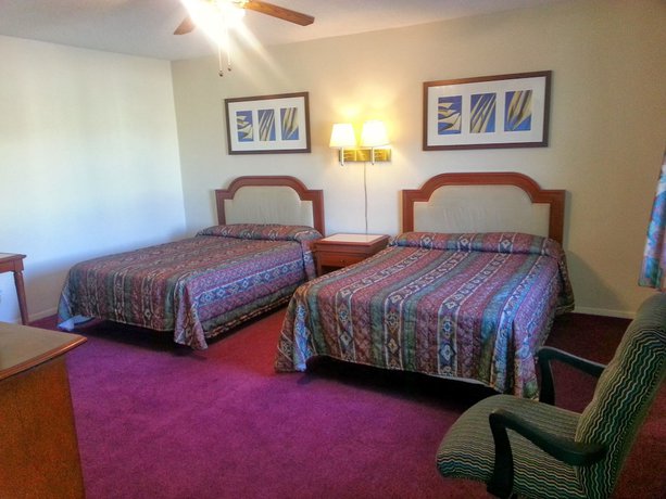 Imagen de la habitación del Hotel Economy Inn, Socorro. Foto 10