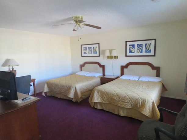 Imagen de la habitación del Hotel Economy Inn, Socorro. Foto 13