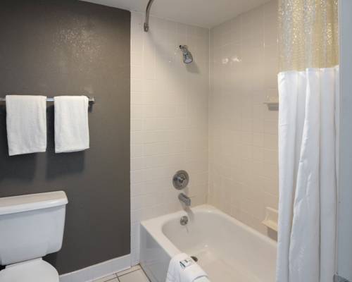 Imagen de la habitación del Hotel Economy Inn & Suites, Shreveport. Foto 9