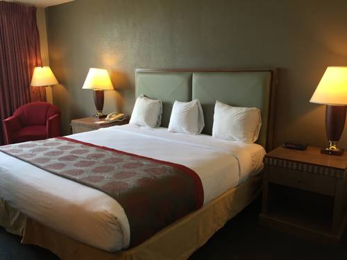Imagen de la habitación del Hotel Economy Inn & Suites, Shreveport. Foto 11