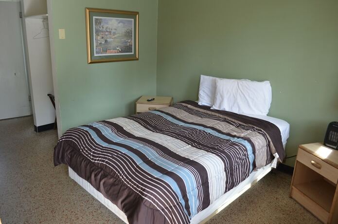 Imagen de la habitación del Hotel Economy Lodge, Silver Spring. Foto 6