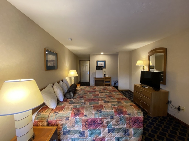 Imagen de la habitación del Hotel Economy Lodge, Sturbridge. Foto 7