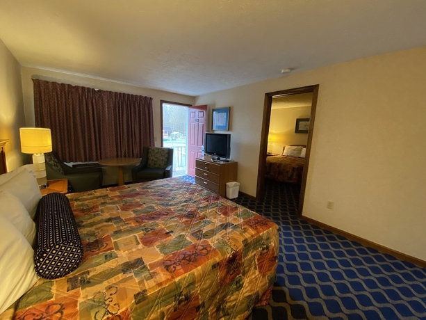 Imagen de la habitación del Hotel Economy Lodge, Sturbridge. Foto 16