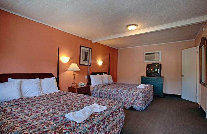 Imagen de la habitación del Hotel Economy Motel Inn and Suites. Foto 12