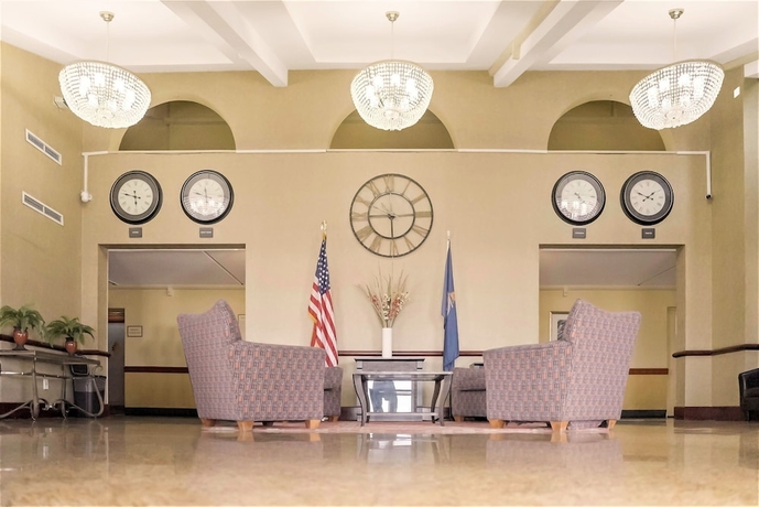 Imagen de los interiores del Hotel Economy Plus Wichita. Foto 14