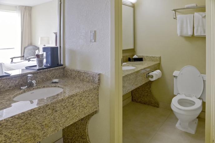 Imagen de la habitación del Hotel Economy Plus Wichita. Foto 13