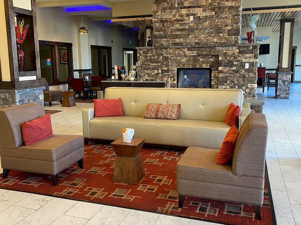 Imagen de los interiores del Hotel Economy Stay and Suites Tacoma. Foto 14