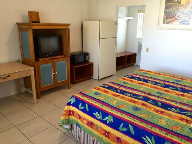 Imagen general del Hotel Economy Suites, Winter Haven. Foto 10