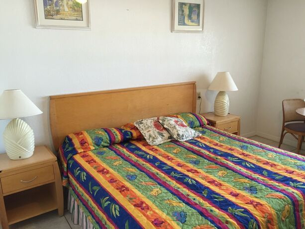 Imagen general del Hotel Economy Suites, Winter Haven. Foto 11